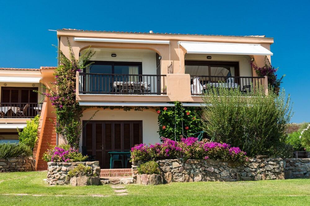 Punta Bados apartment Golfo Aranci Exterior foto